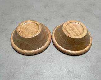Round Wooden Bowls (2/4)