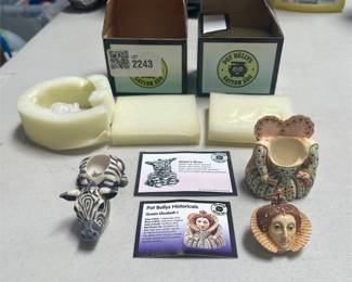 Pot Bellys Striper Zebra and Historicals Queen Elizabeth I Figurine Boxes (2/4)