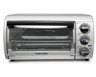 Black & Decker Toast-R-Oven Countertop Toaster Oven