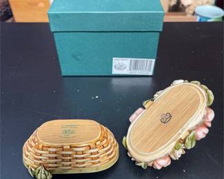 Harmony Kingdom Peony Basket Box Figurine for Longaberger (3/3)