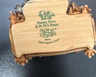 Harmony Kingdom Peezer, Paws & Po Po’s Piano Box Figurine (3/6)