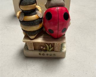 Harmony Kingdom Byron & Bumbles RW00BB Box Figurine, 2000 Royal Watch, Box (4/5)
