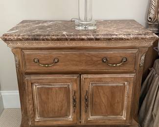 Item #5. Sold with King bed. Lexington Camden Hall King bedroom set. Pecan finish 4 posterKing bed with pair of marble top nightstands. Nightstands - H- 31". D- 18". W- 34." King bed - W - 82". L - 88". Excellent condition. More pictures available upon request. Price - $550.00