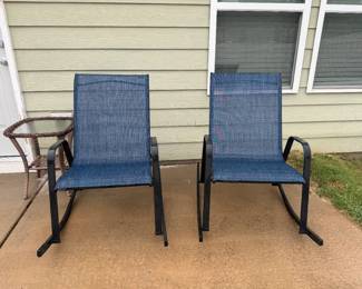 Outdoor rockers 