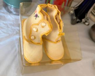 Antique baby booties