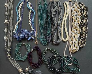 234 lotofbeadedandchaincostumejewelry