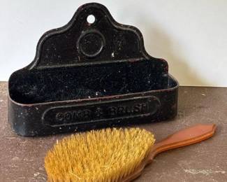 409 vintagecombandbrushwallholder