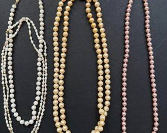 335 vintagepearlnecklaces