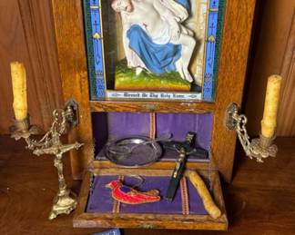 510 religiousaltarcabinetwithpietstatue