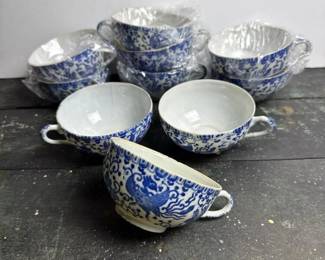 292 blueandwhiteporcelainteacupsinchin