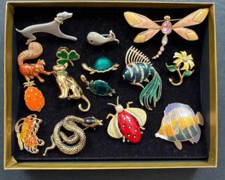 338 vintageanimalandinsectfiguralcostum
