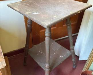 373 vintagesquaresidetableforrestoratio