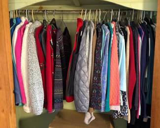 230 womensclosetlotofsweatersfleeceja