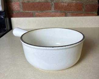 418 cousancesenamelcastironsaucepan
