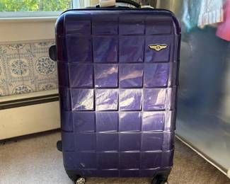 211 rocklandpurplehardshellsuitcase