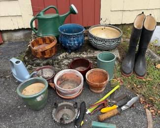 538 mixedgardenlotwateringcanstoolswea
