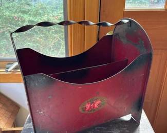 388 vintagemetalmagazinerack