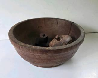 018 woodenbowlslargeturnedandsmallcarv