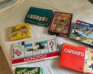 283 vintageboardgamesmonopolycareerstim