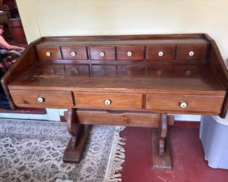 124 rustictrestledeskwithmultipledrawer