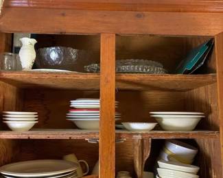 423 kitchencupboardlot