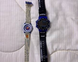 363 twovintagechildrensquartzwristwatch