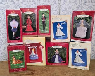 160 hallmarkkeepsakeornamentsbarbiedisne