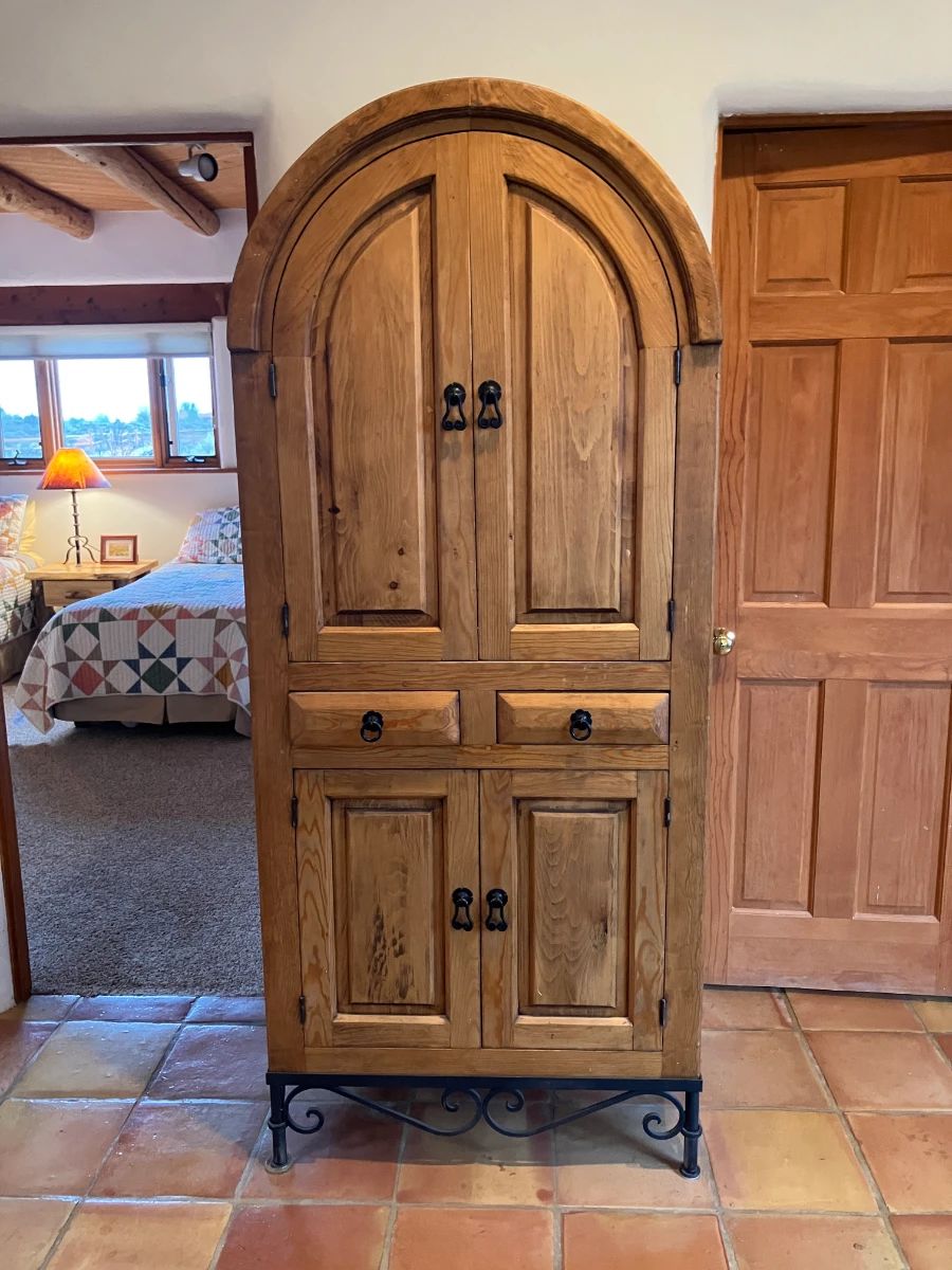 Cathedral Top Entertainment Cabinet