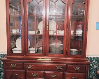 American Drew Queen Anne china cabinet with glass-door hutch and brass batwing drawer pulls