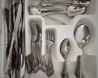 Louisiana by Oneida flatware