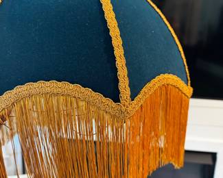 Velvet lamp shade