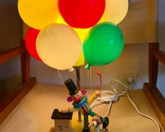 vintage 1970s Dolly Toy Co. clown and dog Nursery Lamp