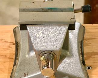 vintage Vacu-Vise by General