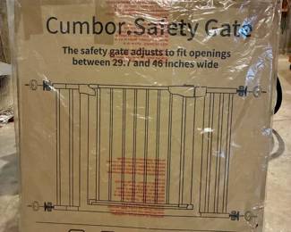Cumbor Safety Gate (In Packaging)