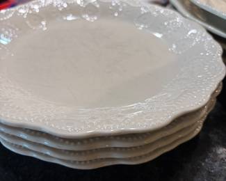 Pioneer Woman Dish Set 