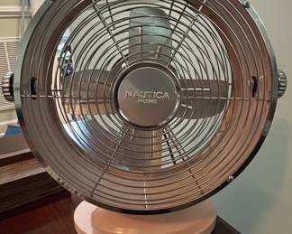 Nautica Home Retro Style Desk Fan second image