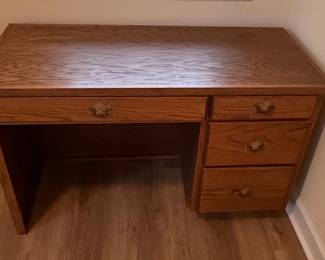 Traditional Single Pedestal Writing Desk second image