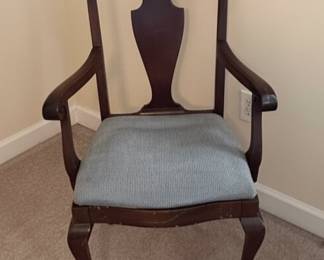 Queen Anne Style Mahogany Armchair