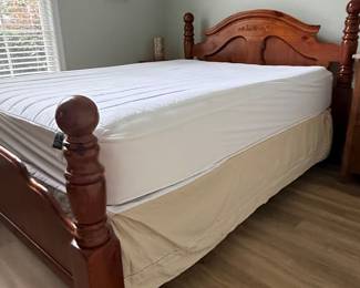 Traditional Cherry Cannonball FourPoster Queen Bed Frame