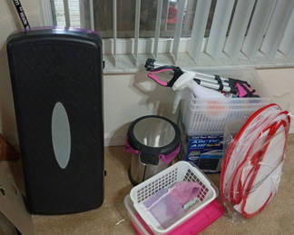 Lot 16: Assorted Household Storage and Utility Items