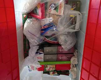Lot 69: Storage Tote with Christmas Ornaments and Holiday Decorations