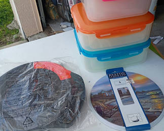Lot 160: Plastic Storage Containers, Frying Pan, and Decorative Tray