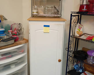Lot 194: White Storage Cabinet with Metal Shelving and Kitchen Accessories