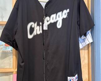 Vintage reversable WHITE SOX JERSEY