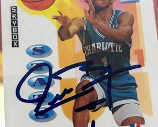 Signed Mugsy Bogues Card