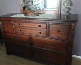 dresser with mirror