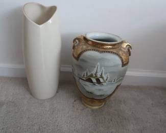 lenox  vase   Nippn  vase
