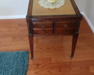 vintage lamp table
