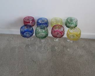 set of 8 crystal wine glasses