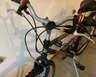 Vintage 800 Sport TREK bike